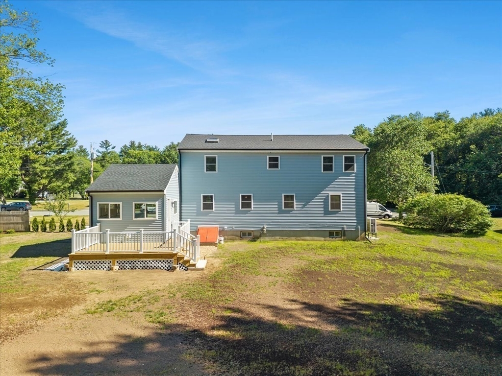 53 Brewster Rd
