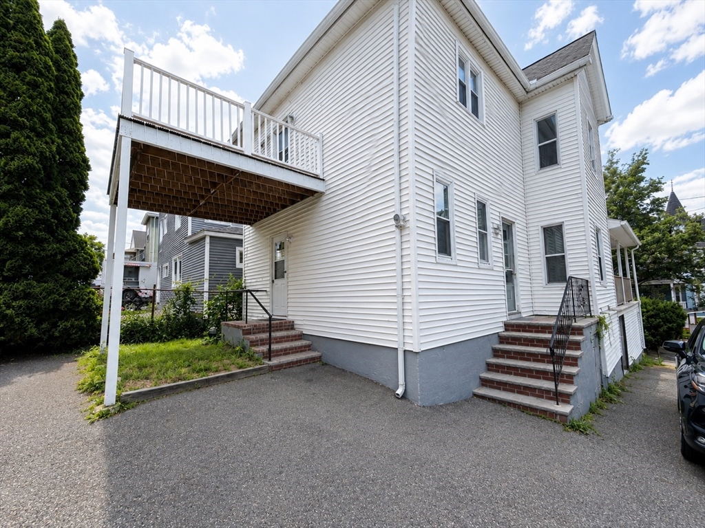 67 Reed Ave # 2