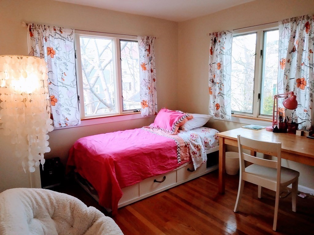147 Cushing St # 2