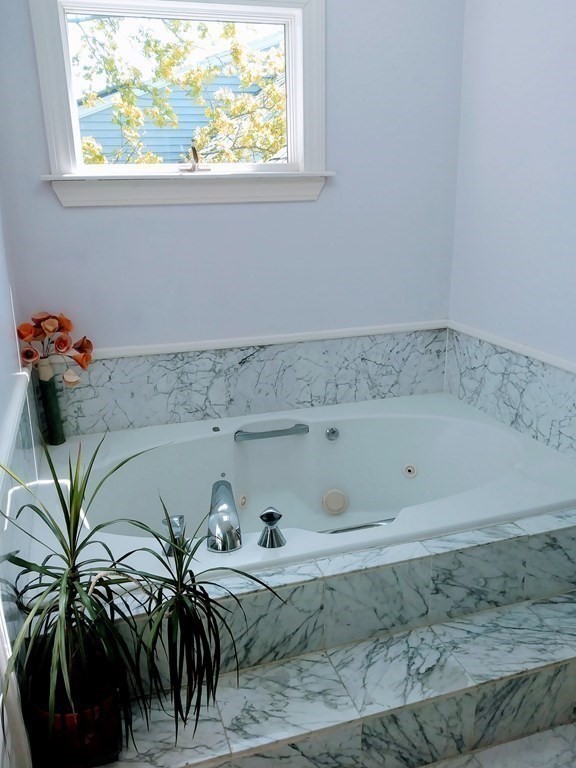 147 Cushing St # 2