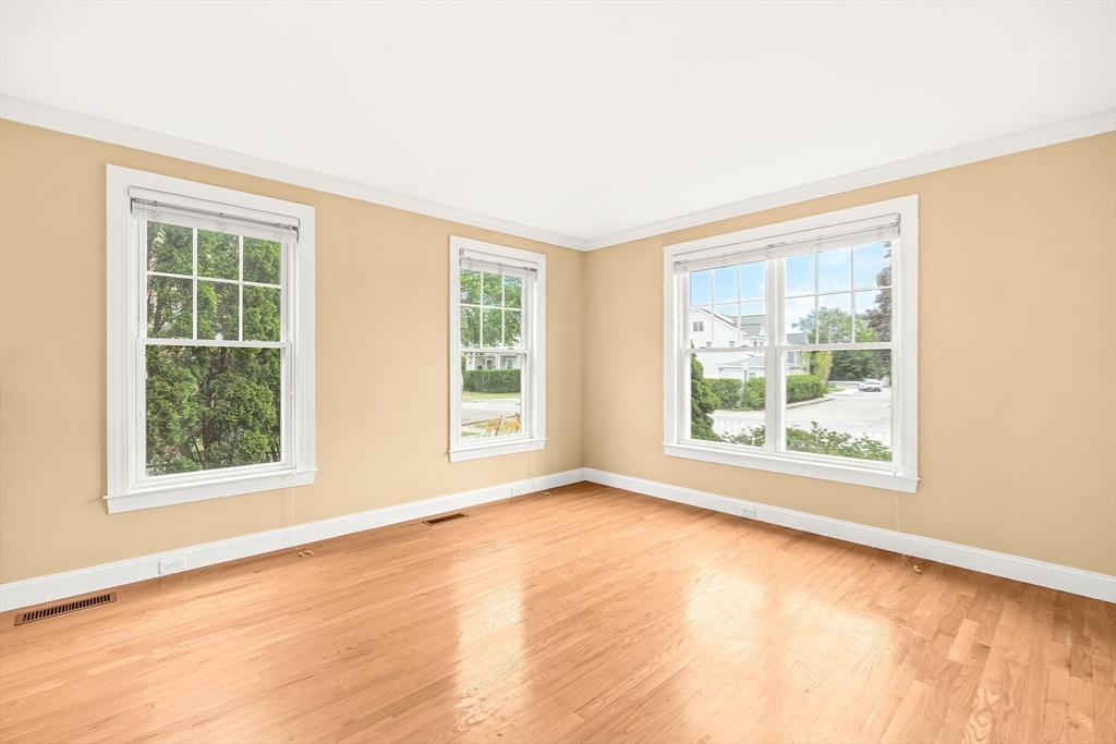 46 Loring Avenue