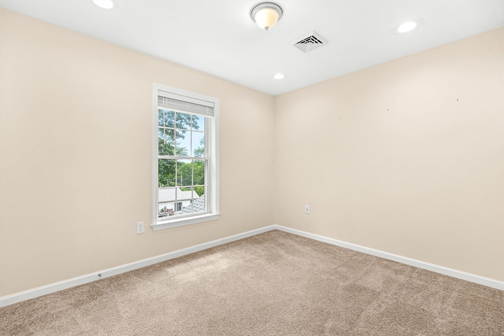 18 Grant Road