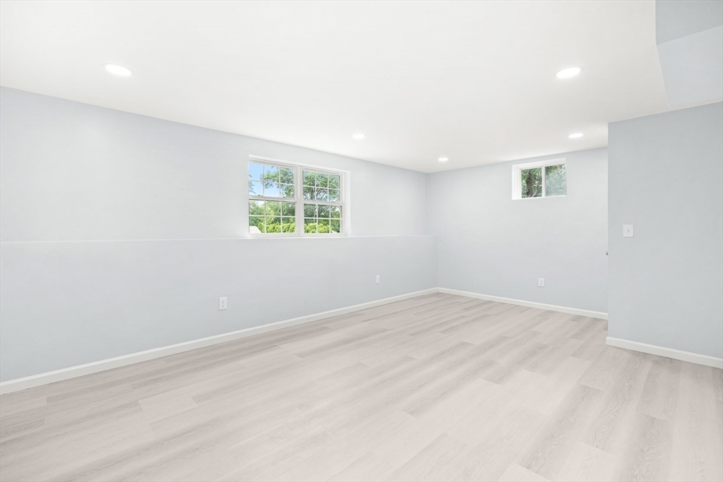 18 Grant Road