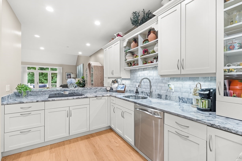 18 Graystone Circle # 18