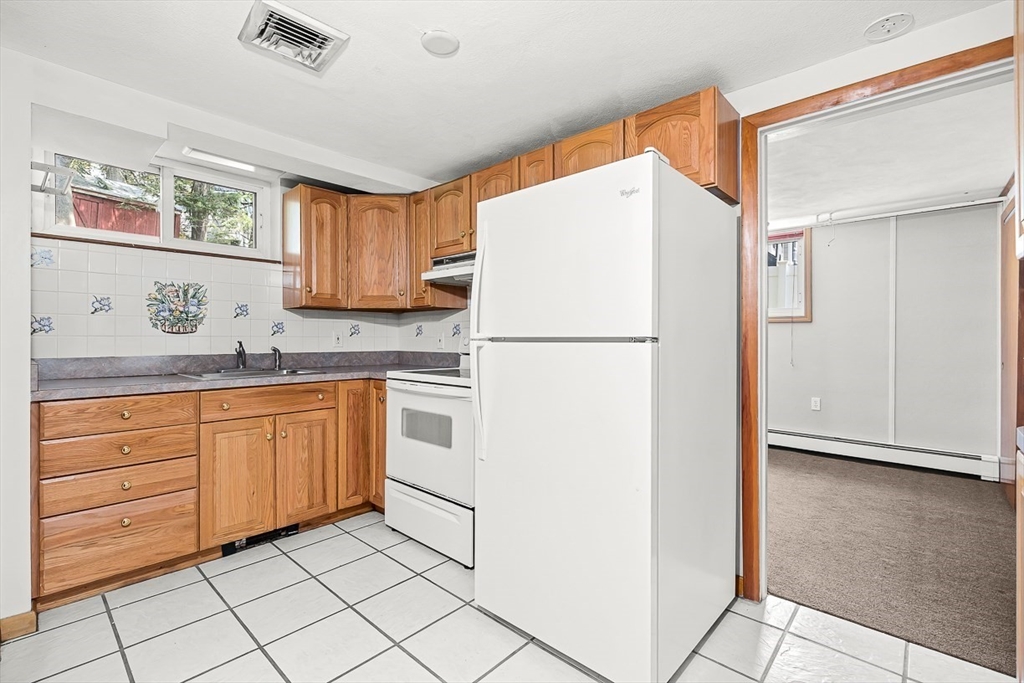 257 Cross St