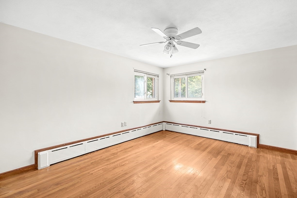257 Cross St