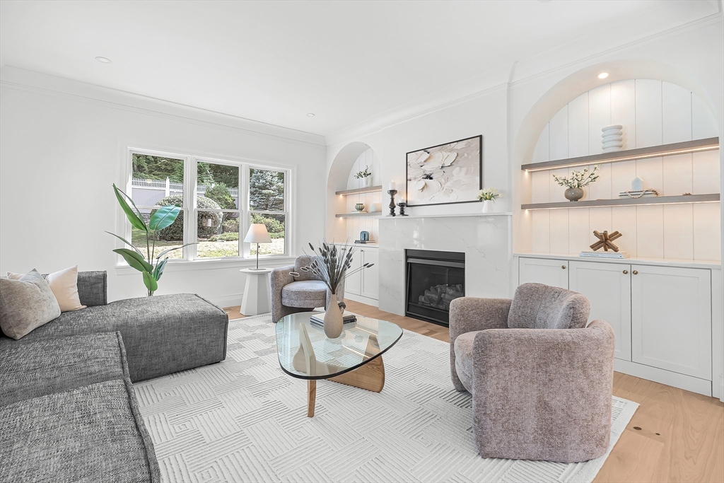 7 Hutchinson Road