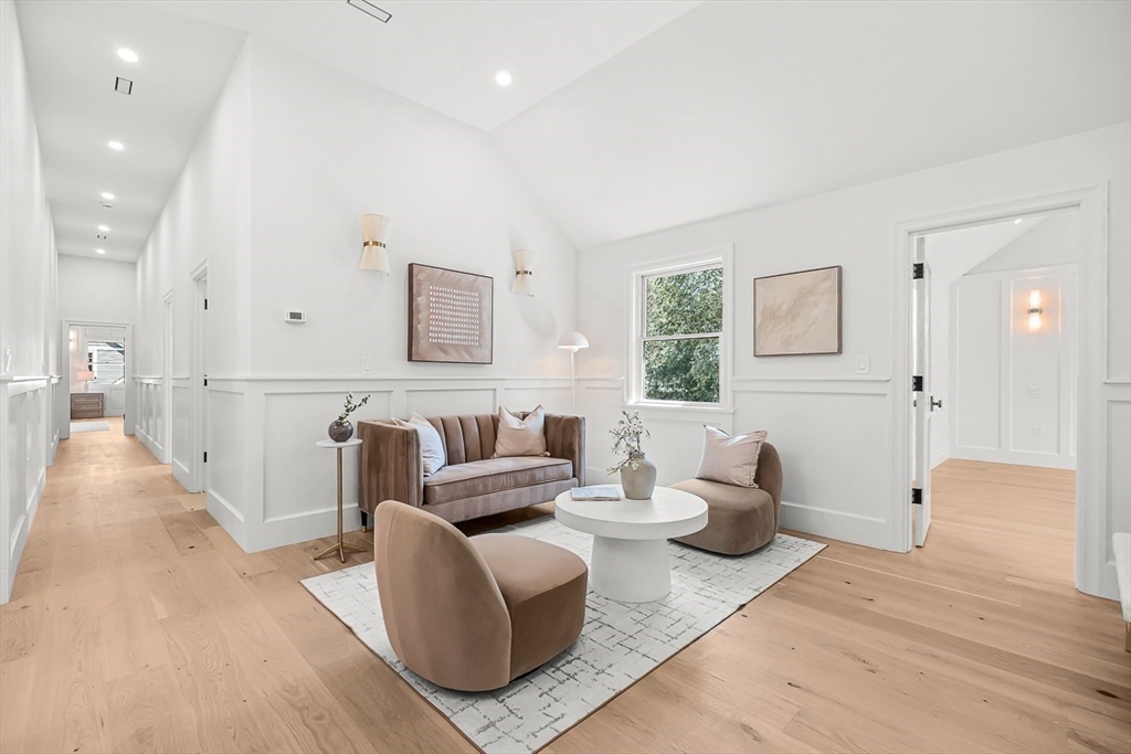 7 Hutchinson Road