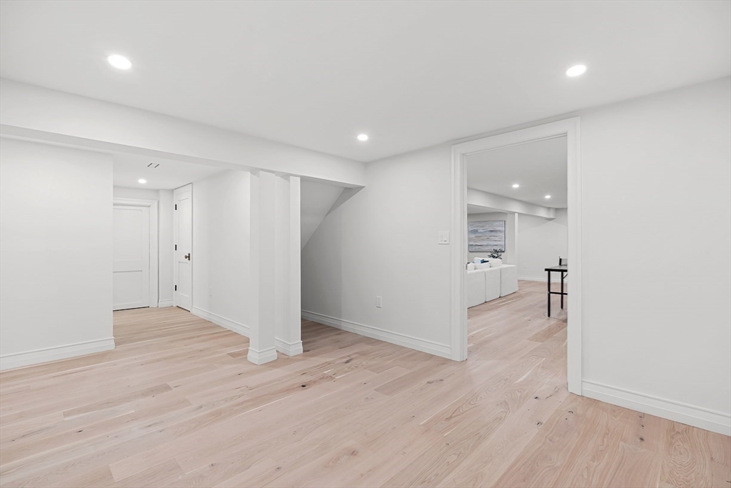 7 Hutchinson Road