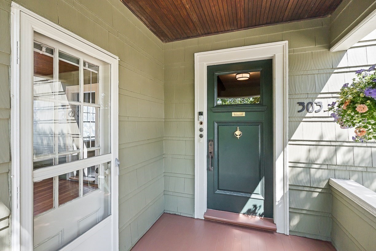 303 Washington Street # 1