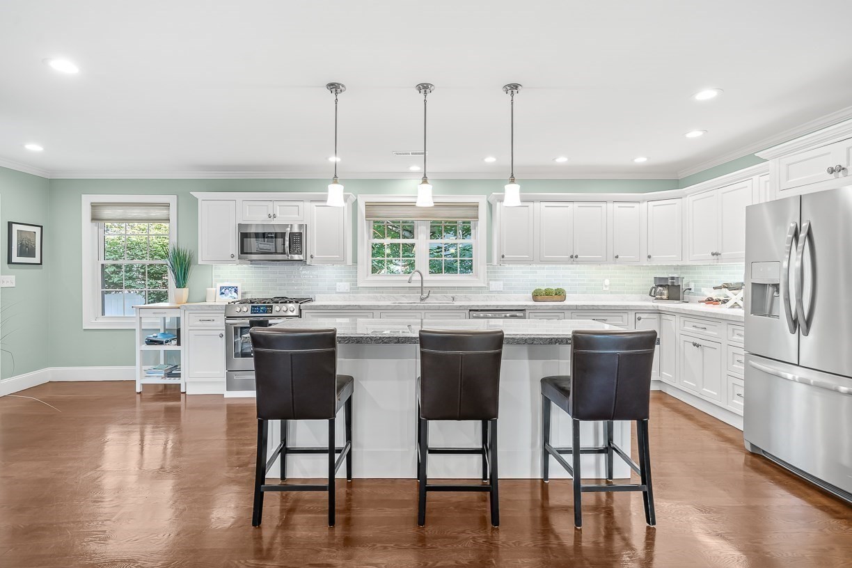 10 Bellevue Avenue