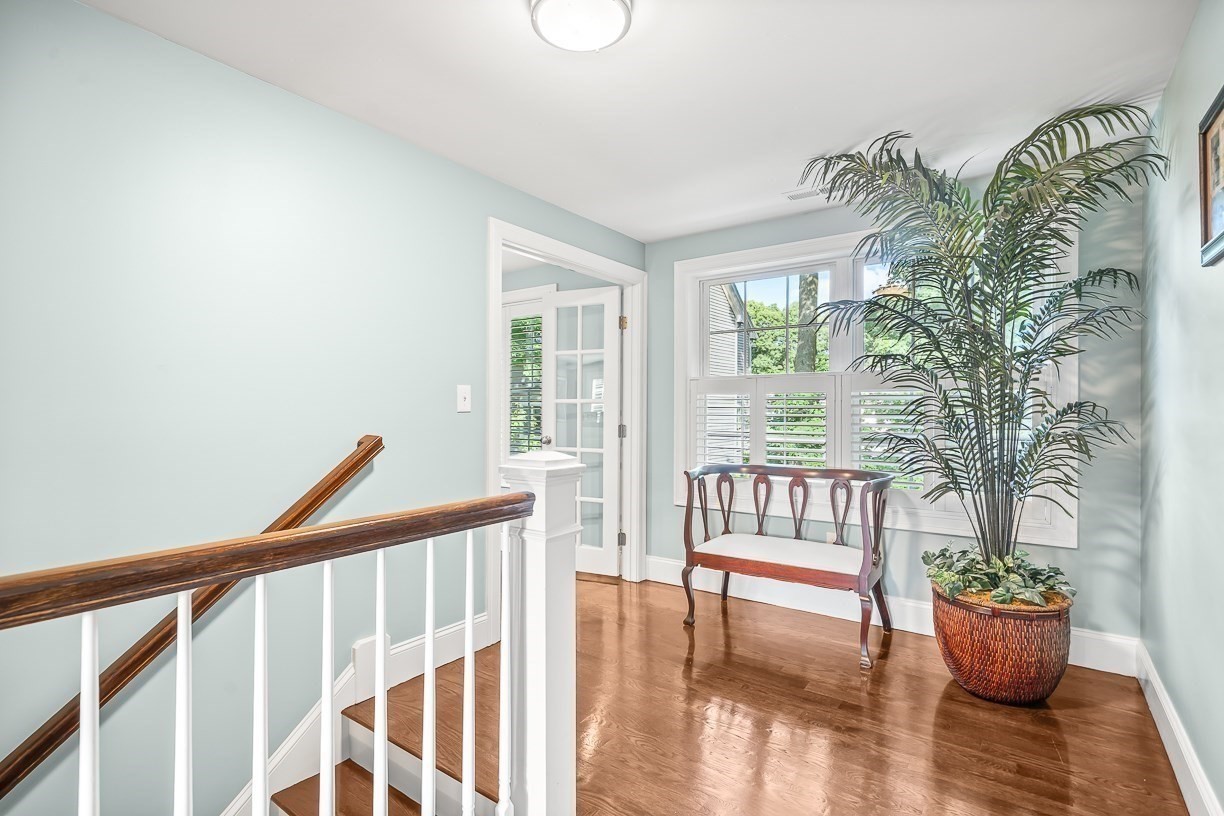10 Bellevue Avenue