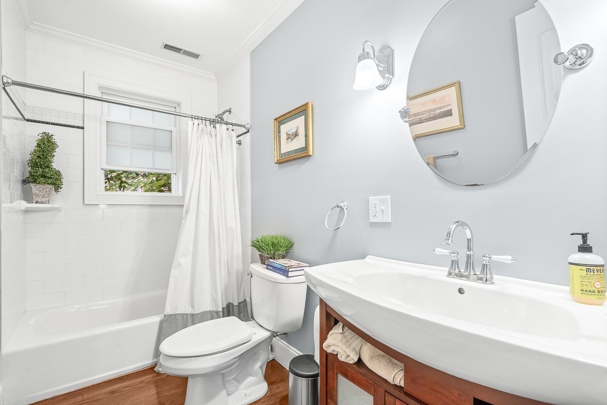 10 Bellevue Avenue