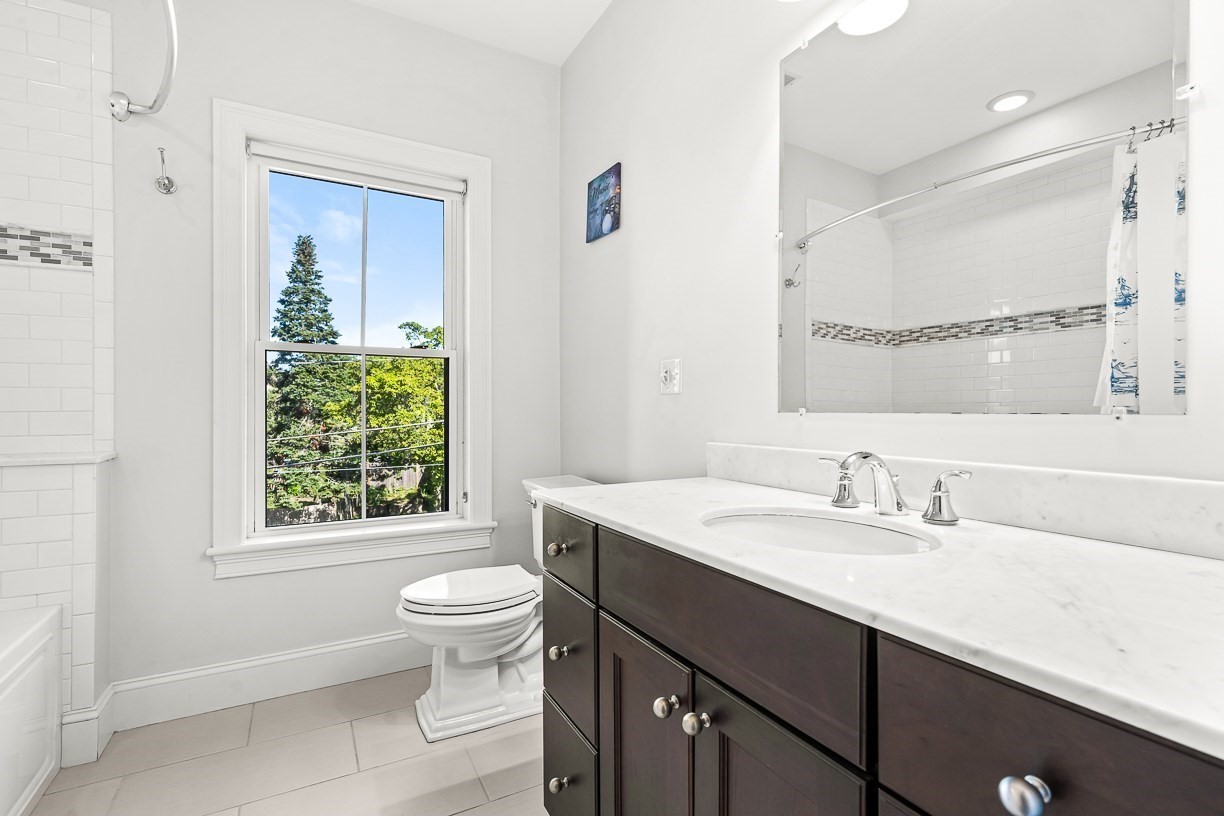 95 Hemingway St # 95