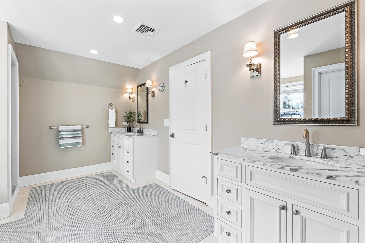 37 Mayflower Road