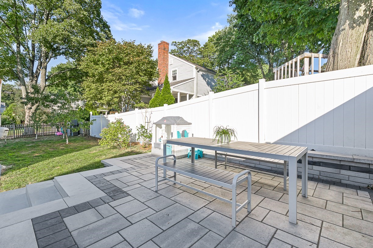 11 Bonad Road