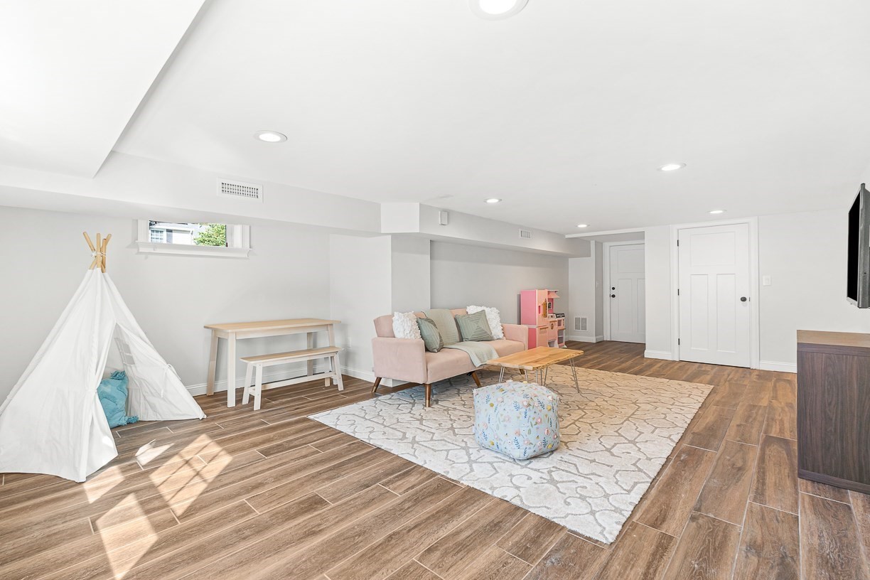 11 Bonad Road
