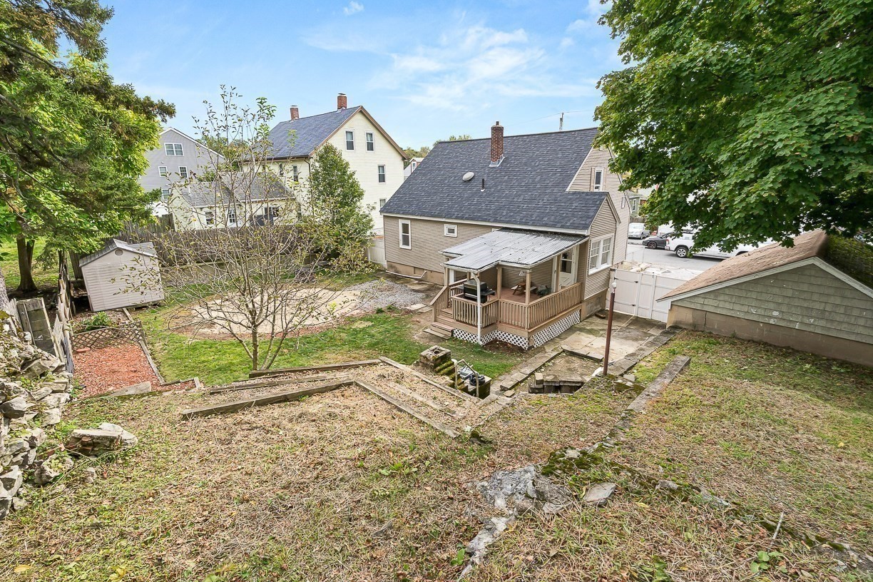 10 Garfield Avenue