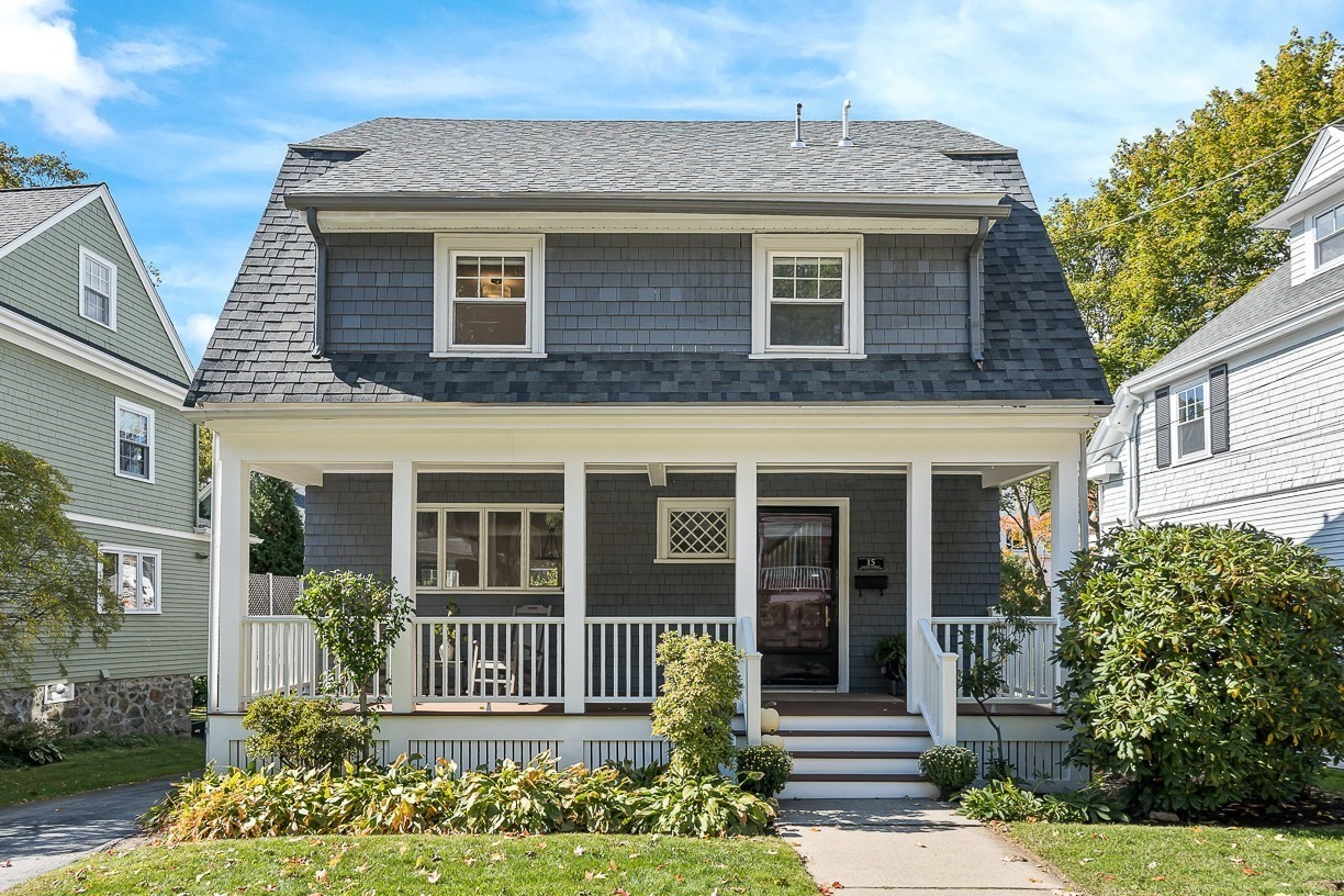 15 Lloyd Street