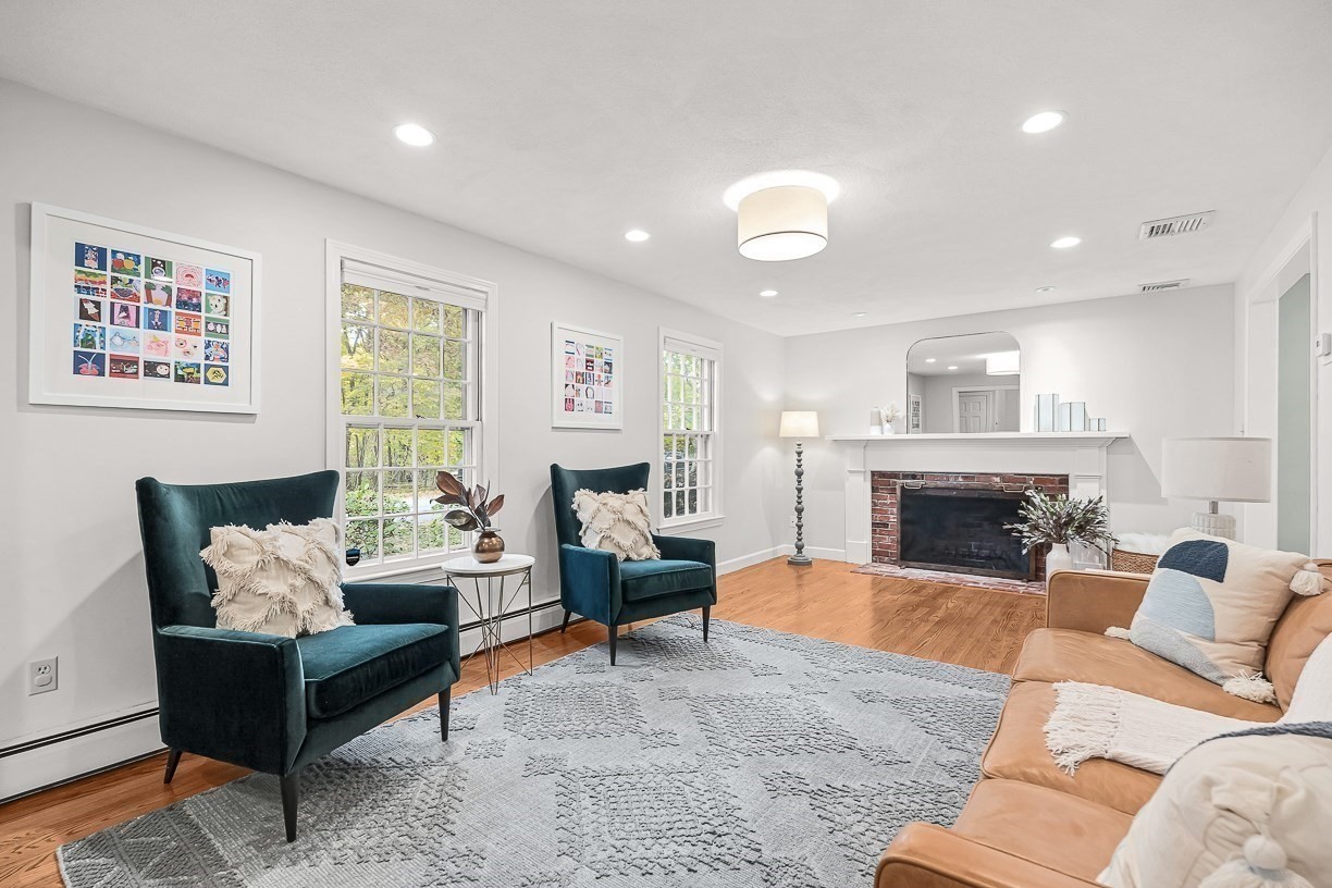 3 Sunset Road