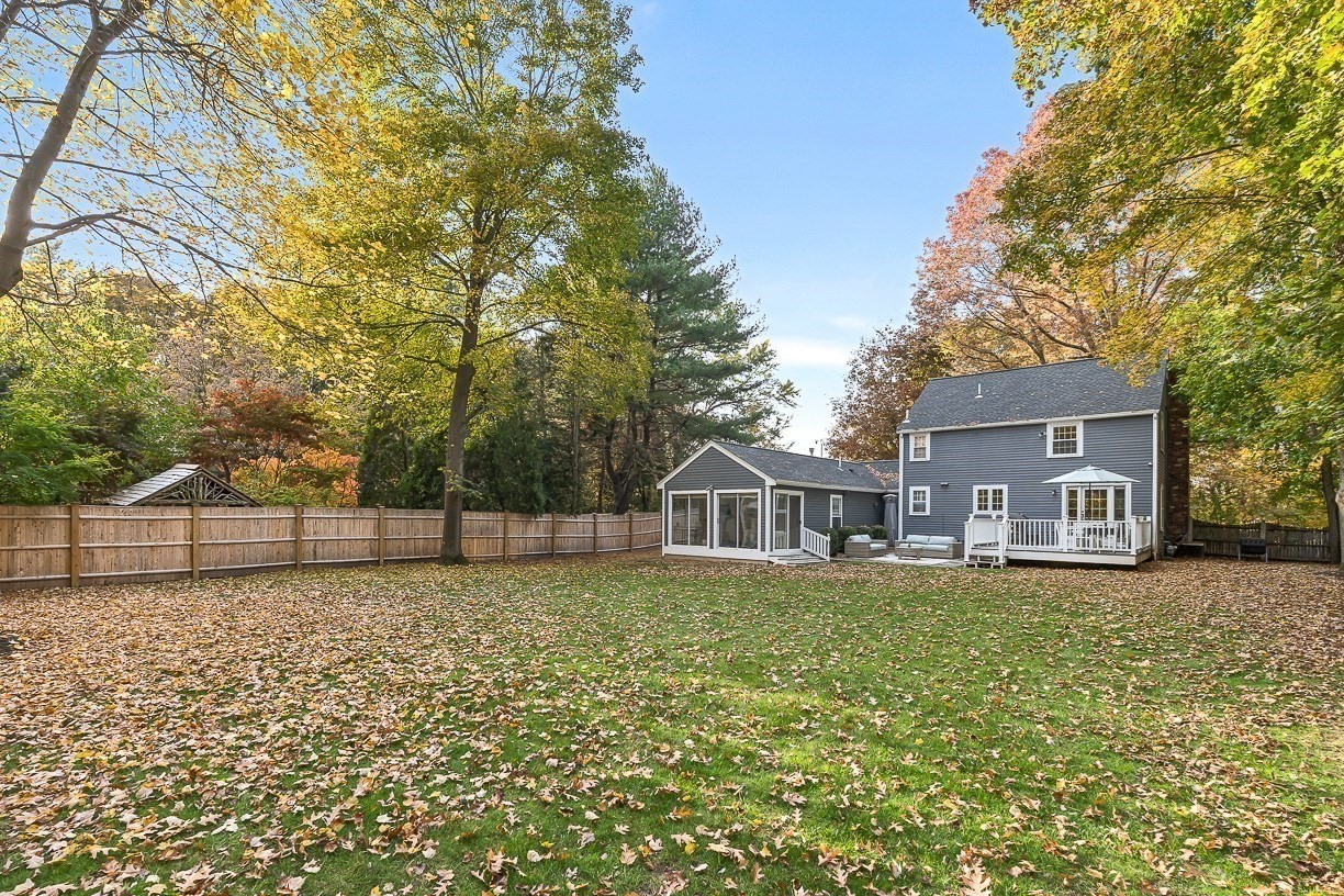 3 Sunset Road