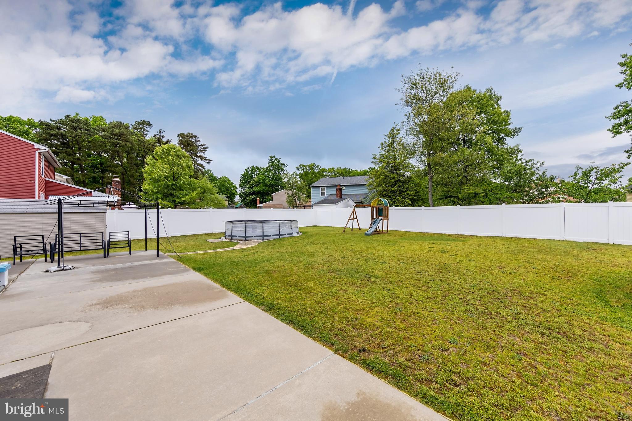 24 WOODSHIRE DRIVE