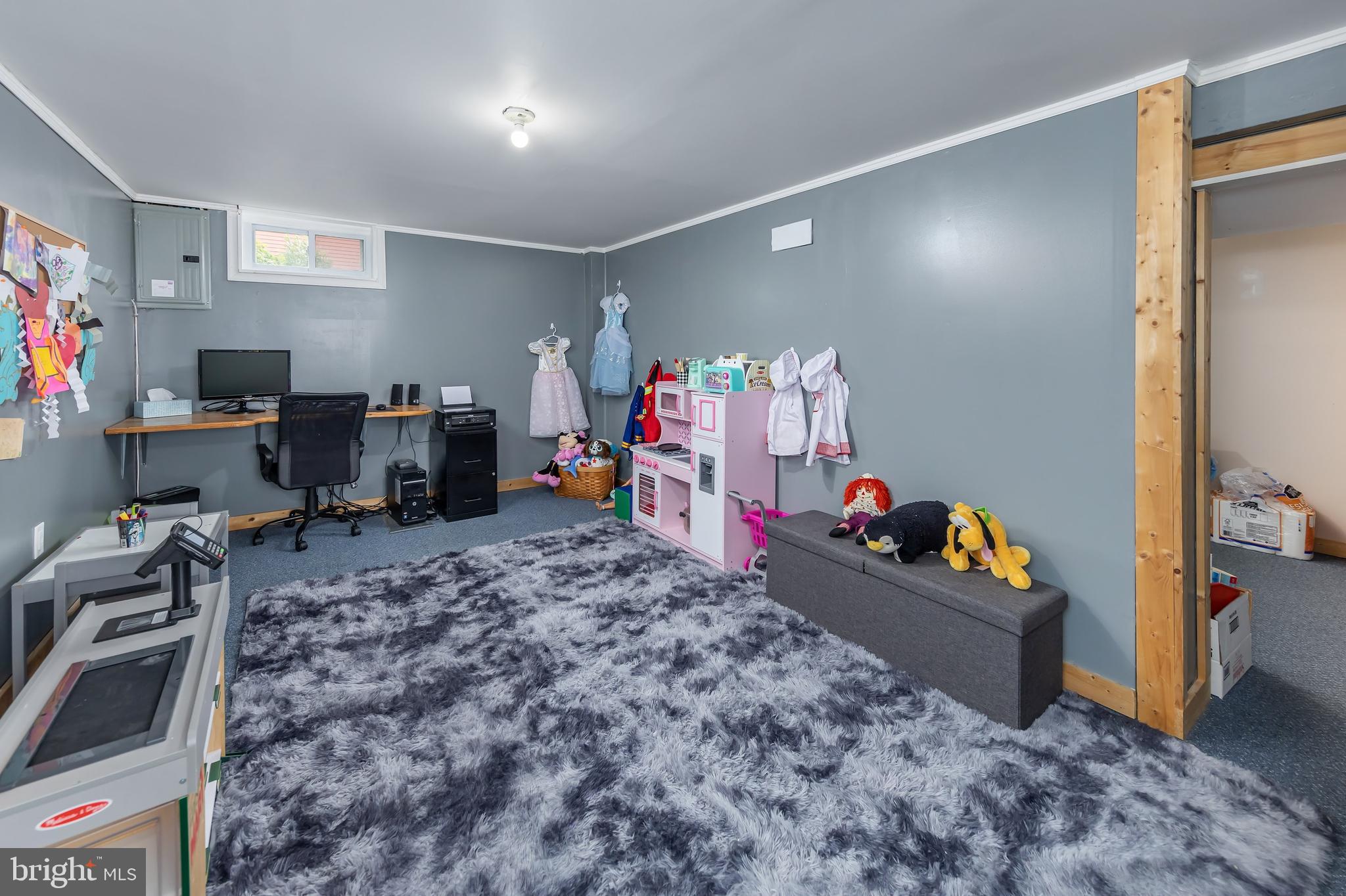 24 WOODSHIRE DRIVE