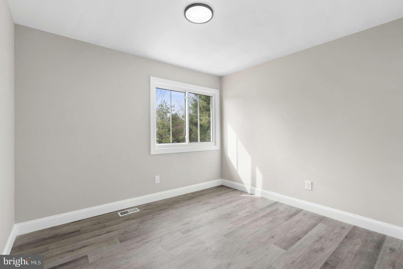 119 PEREGRINE DRIVE