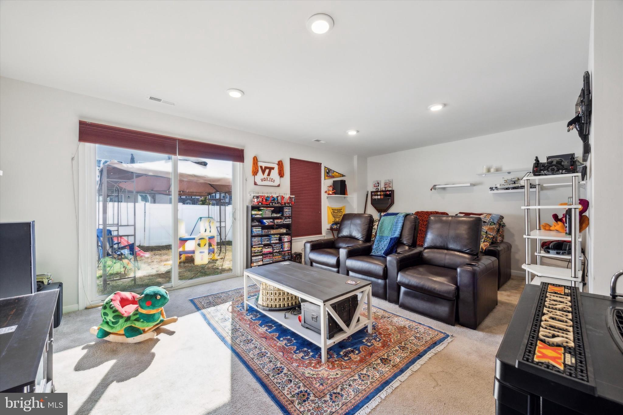 112 VILLAGE GREEN LANE