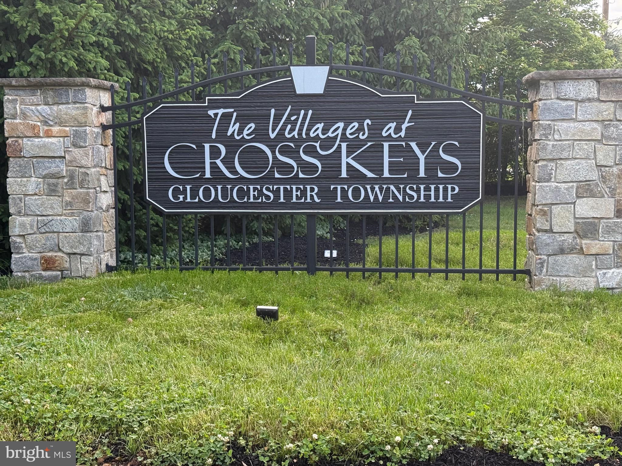 112 VILLAGE GREEN LANE