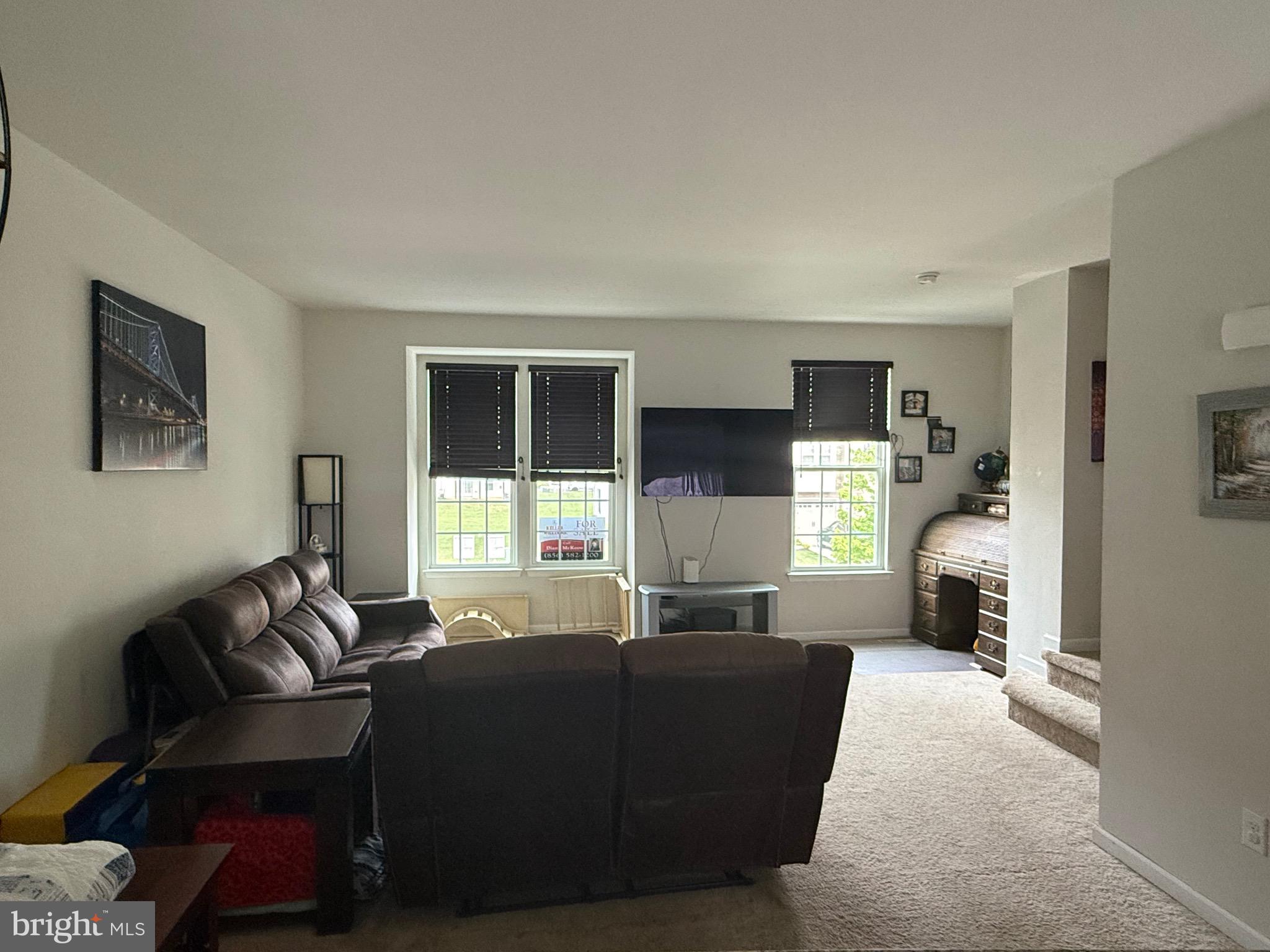 112 VILLAGE GREEN LANE