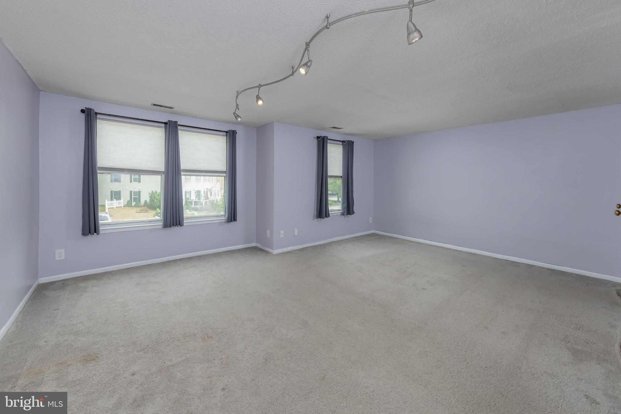 2307 GREENWOOD DRIVE