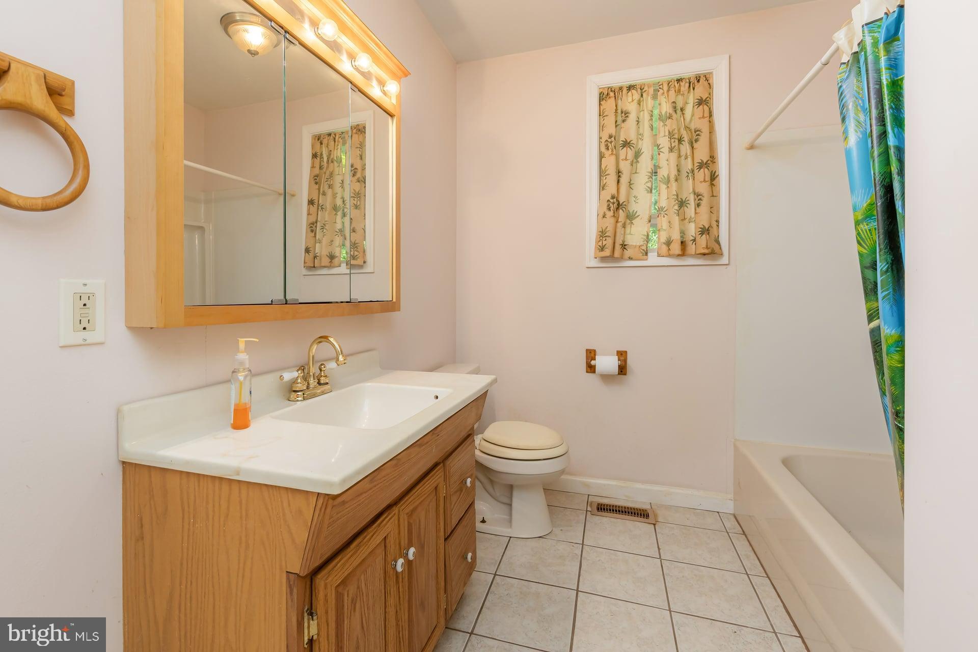 11 WILSON AVENUE