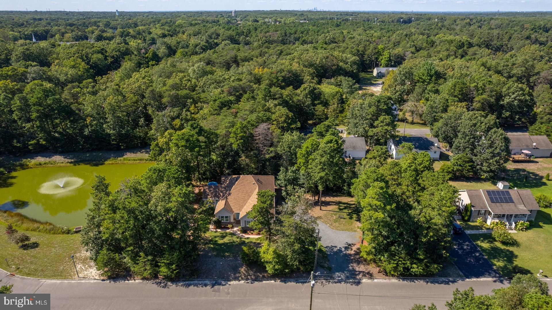 243 BITTLEWOOD AVENUE