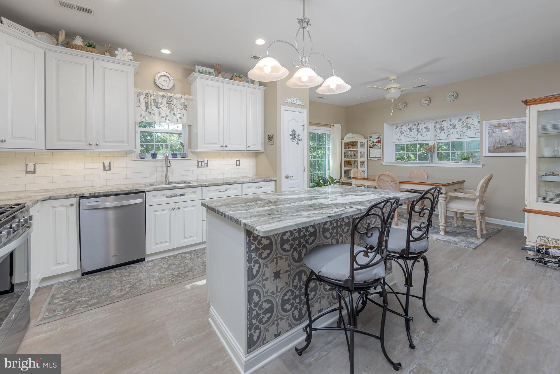 243 BITTLEWOOD AVENUE