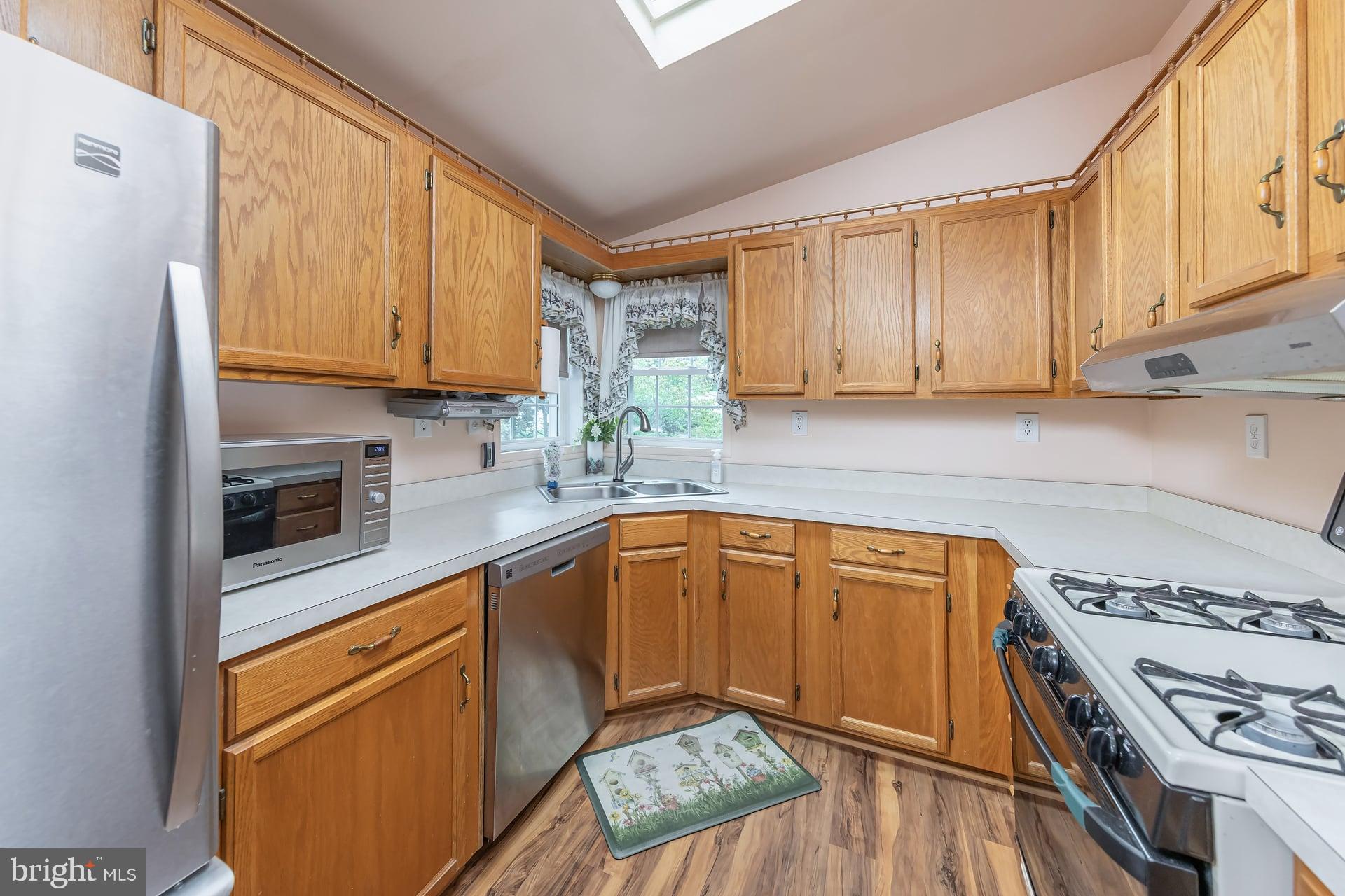 35 SHENANDOAH DRIVE