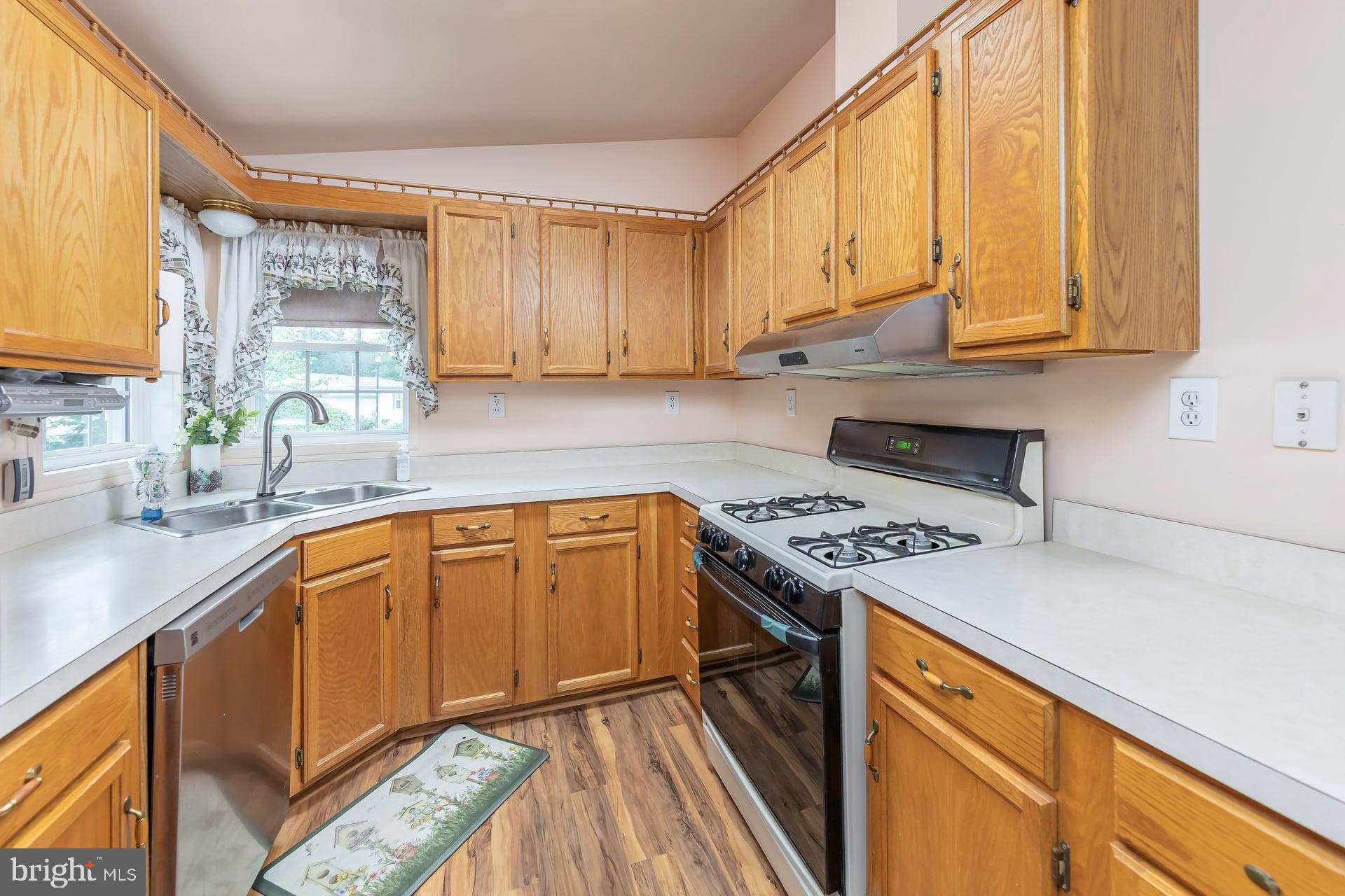 35 SHENANDOAH DRIVE