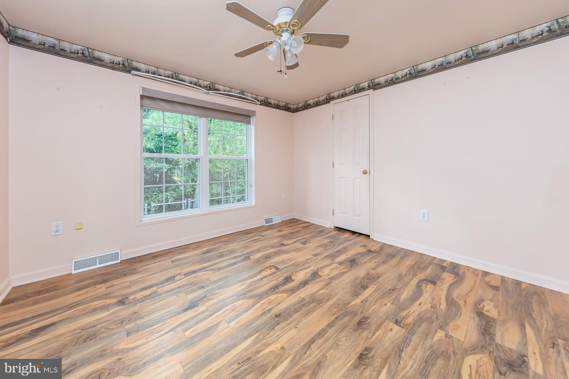 35 SHENANDOAH DRIVE
