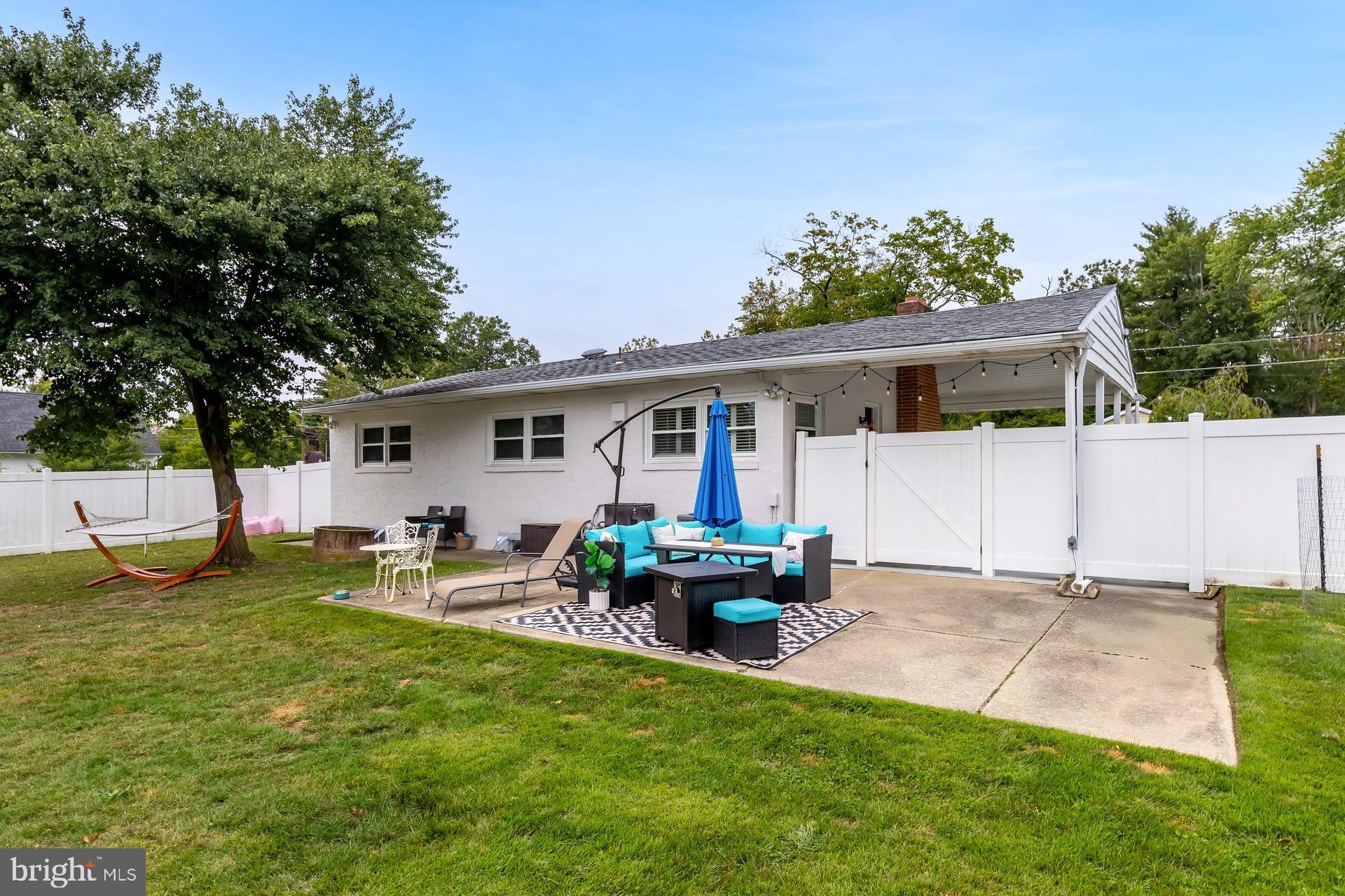 276 CRESTVIEW AVENUE