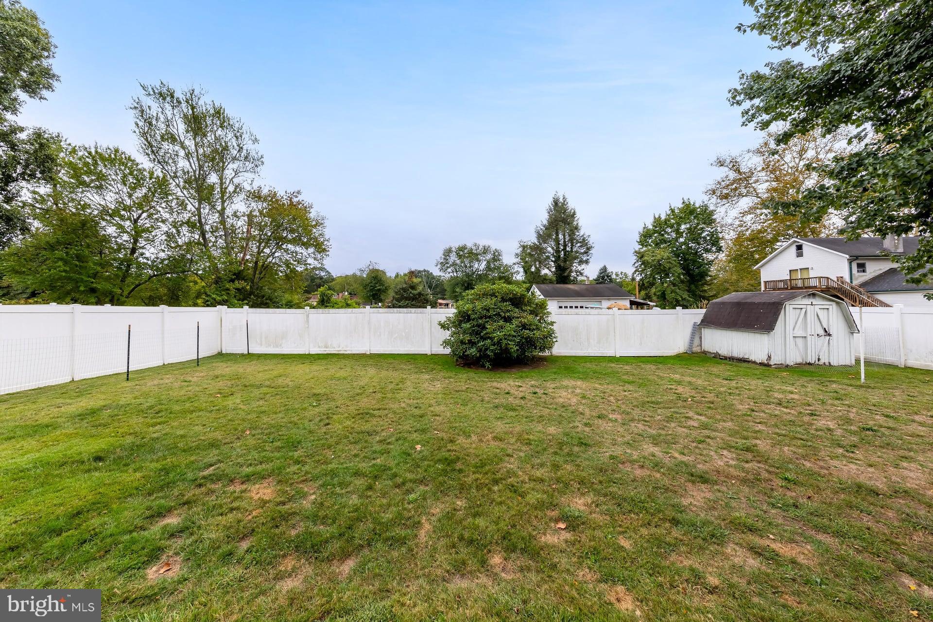 276 CRESTVIEW AVENUE
