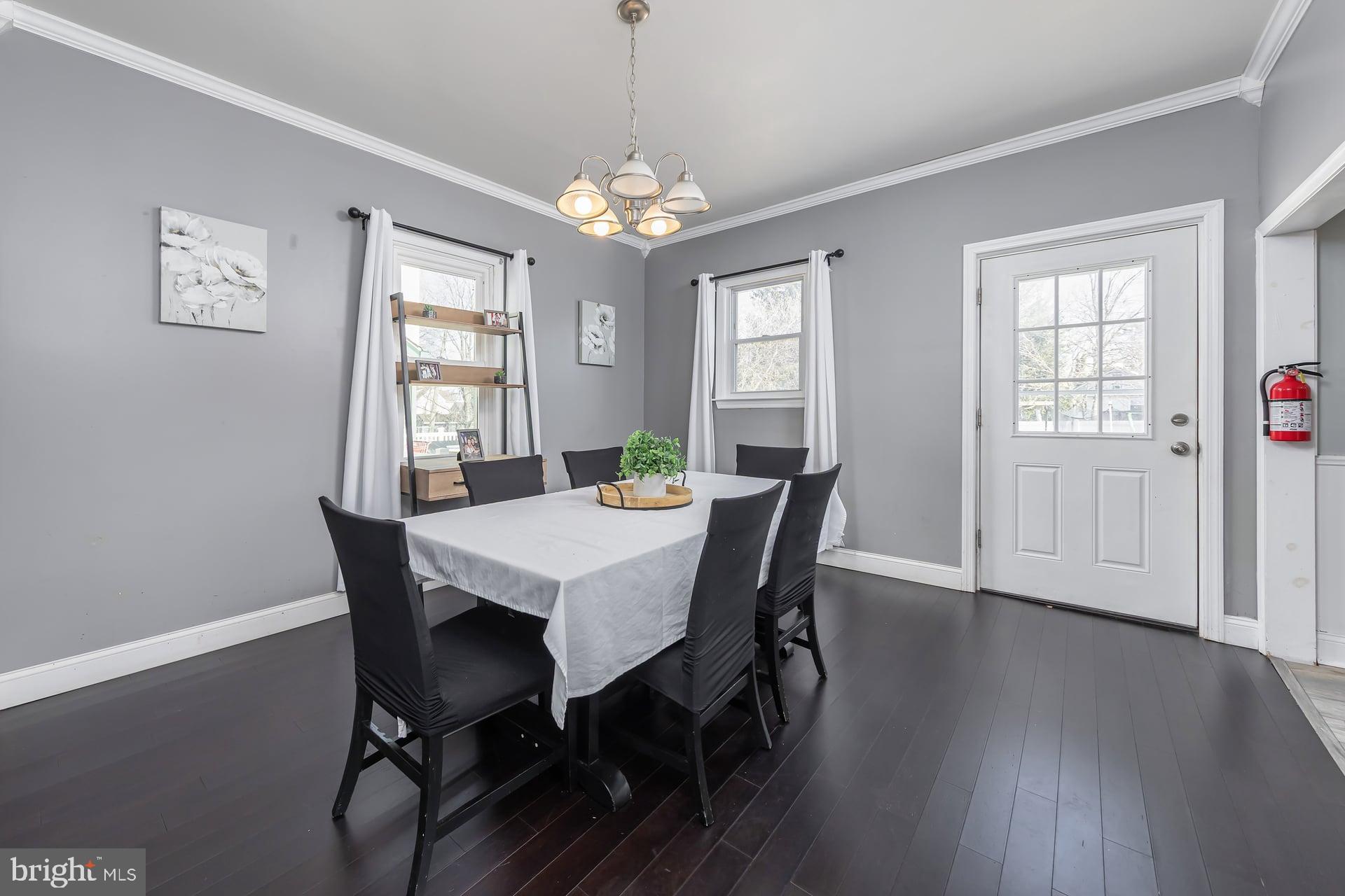 20 N OAKLAND AVENUE