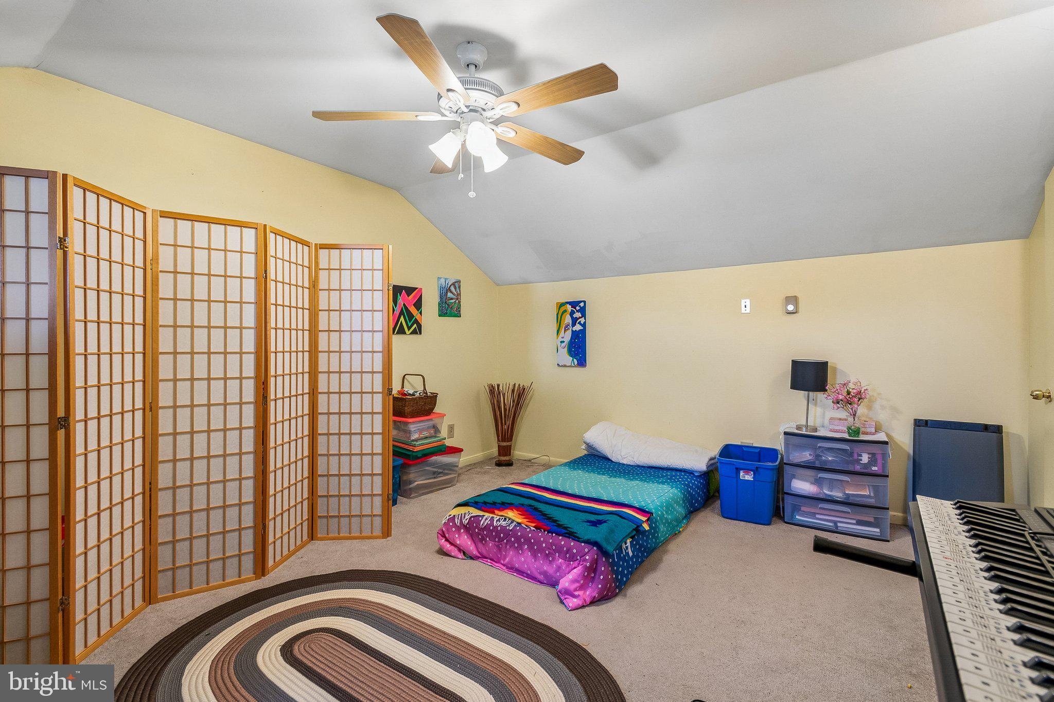 61 WYNNEWOOD DRIVE