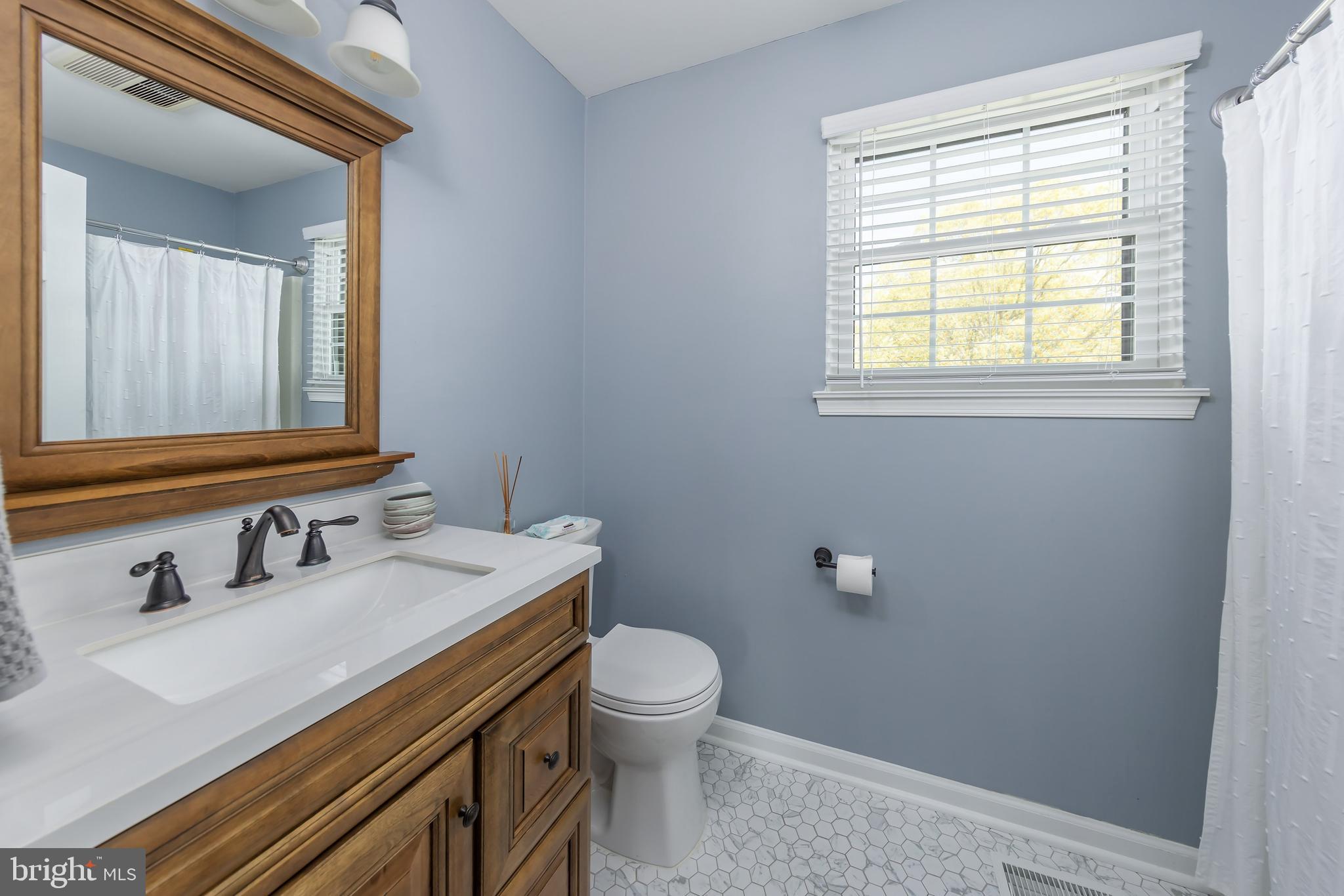 118 CARNATION COURT