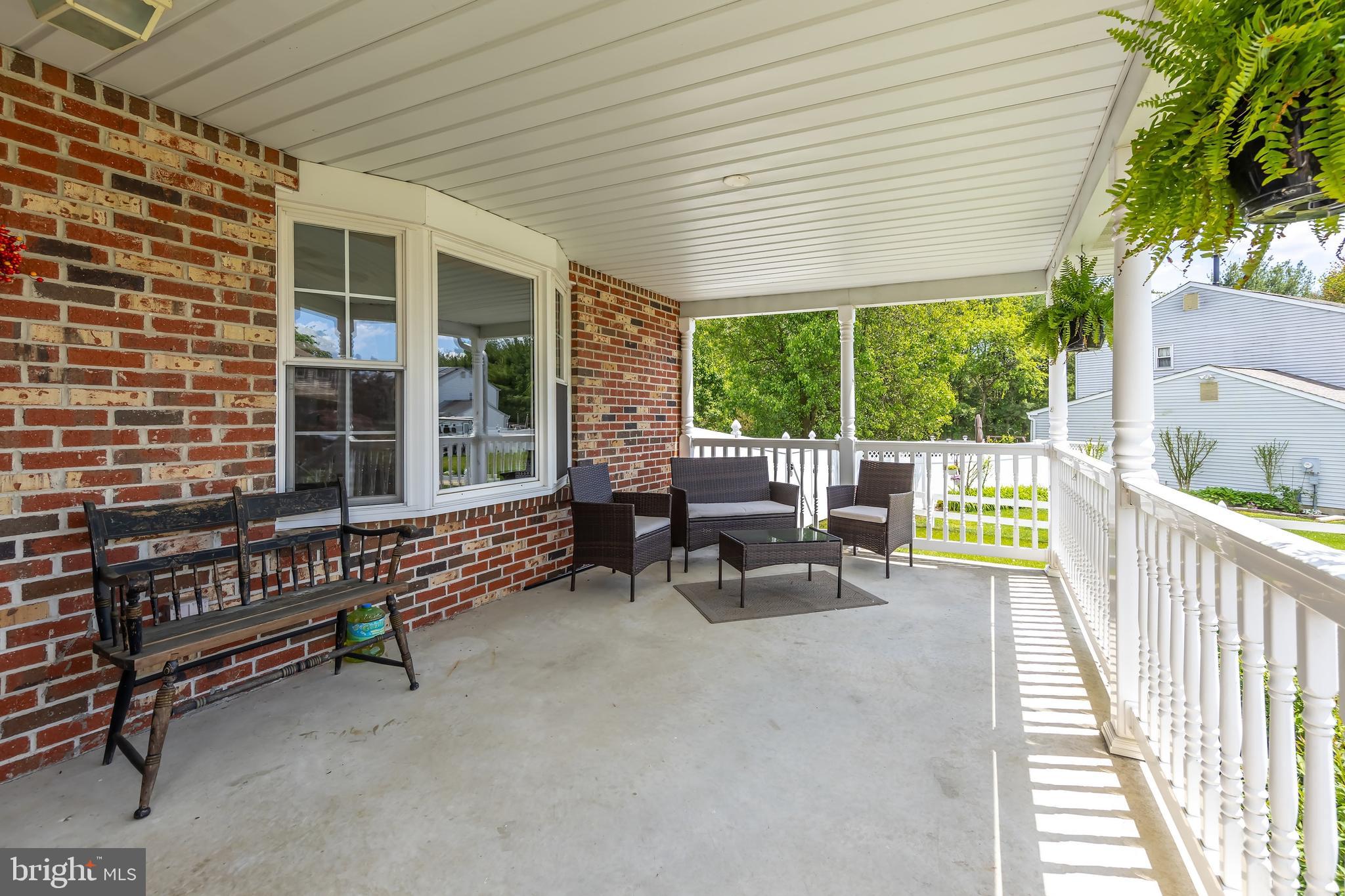 118 CARNATION COURT