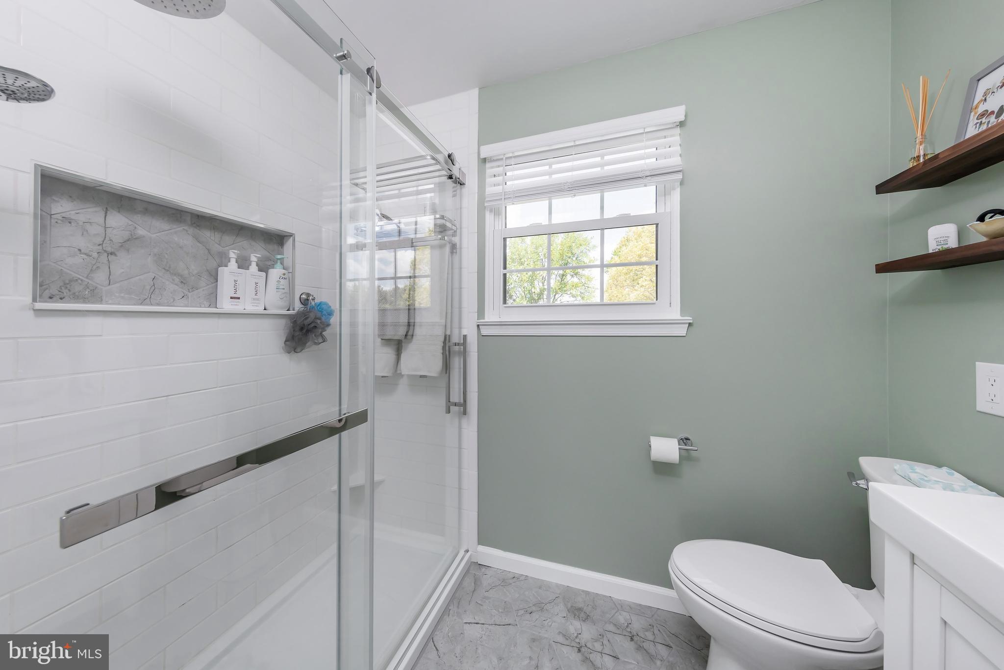 118 CARNATION COURT