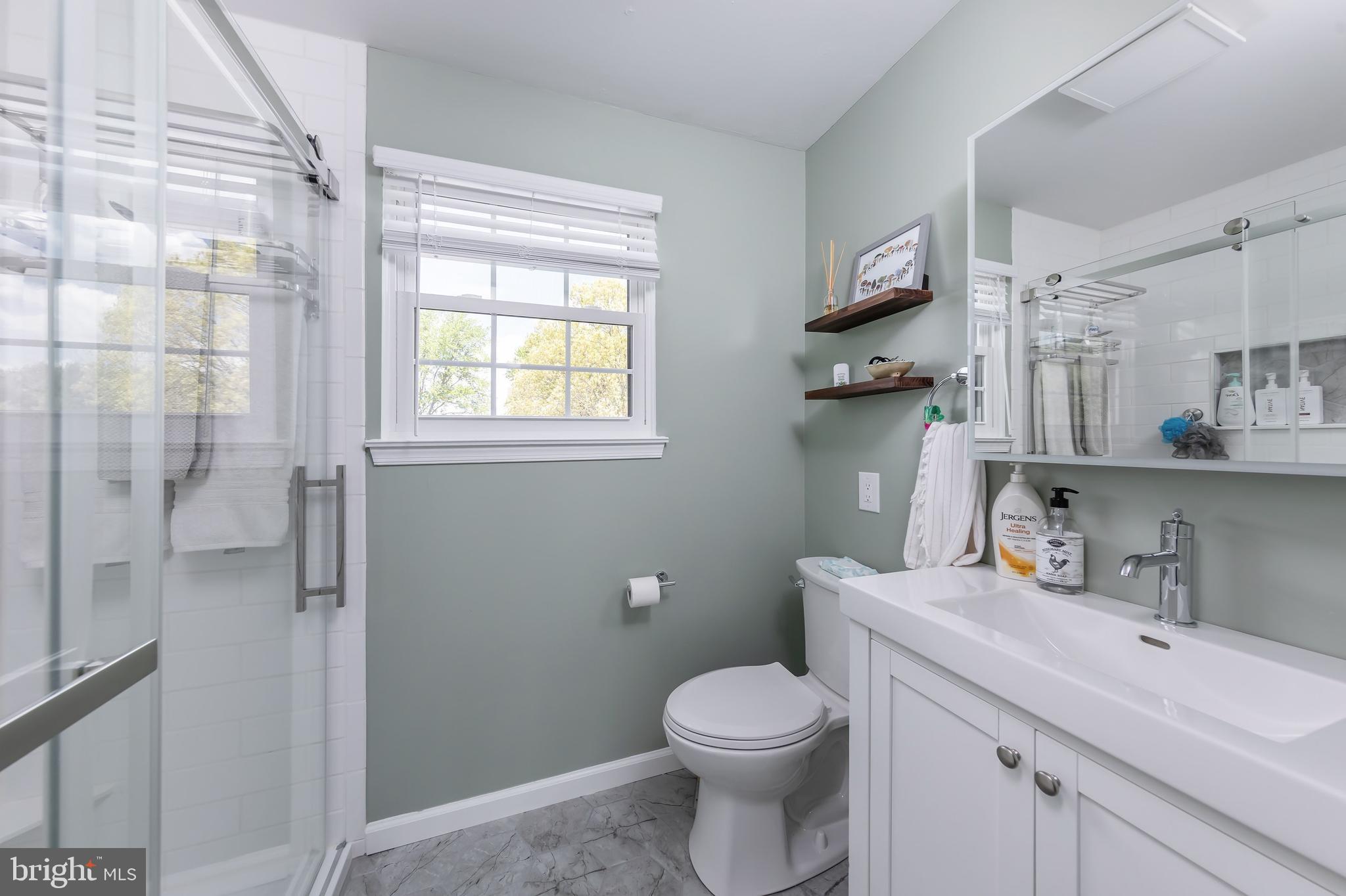 118 CARNATION COURT
