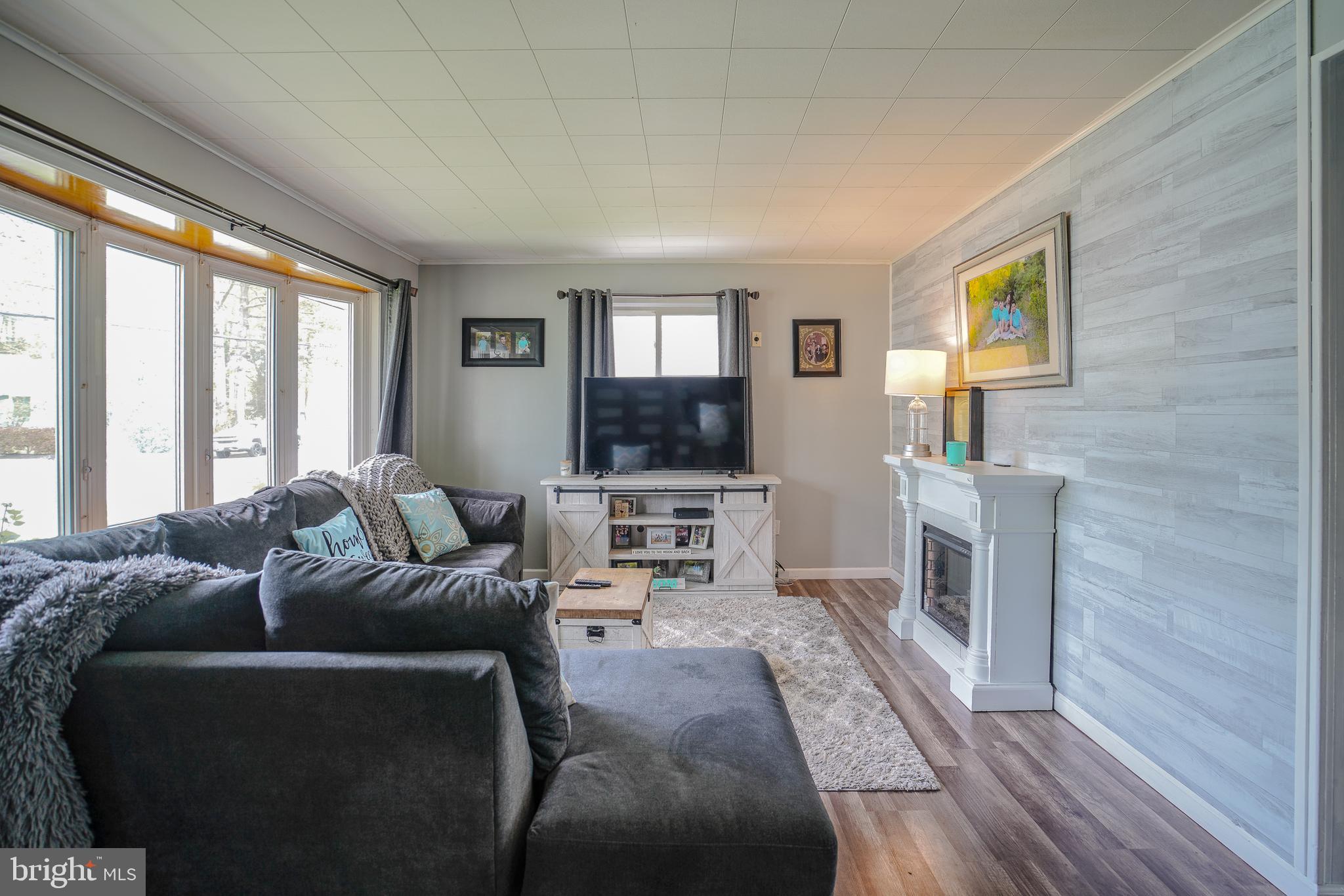 1112 HARKER