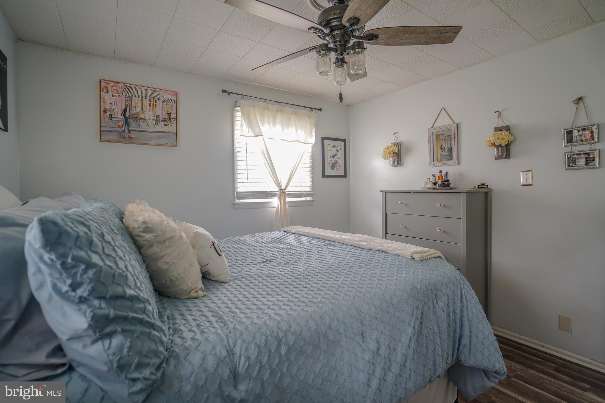1112 HARKER