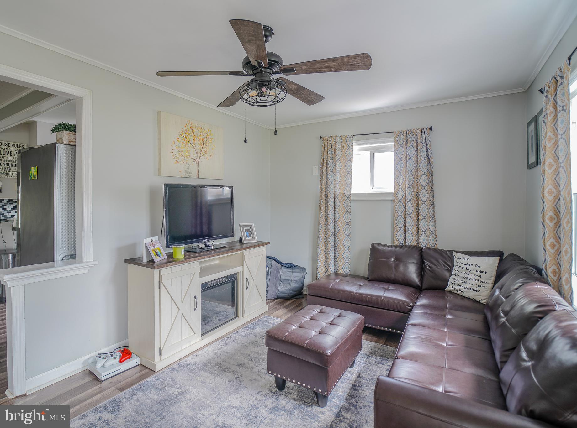 1112 HARKER