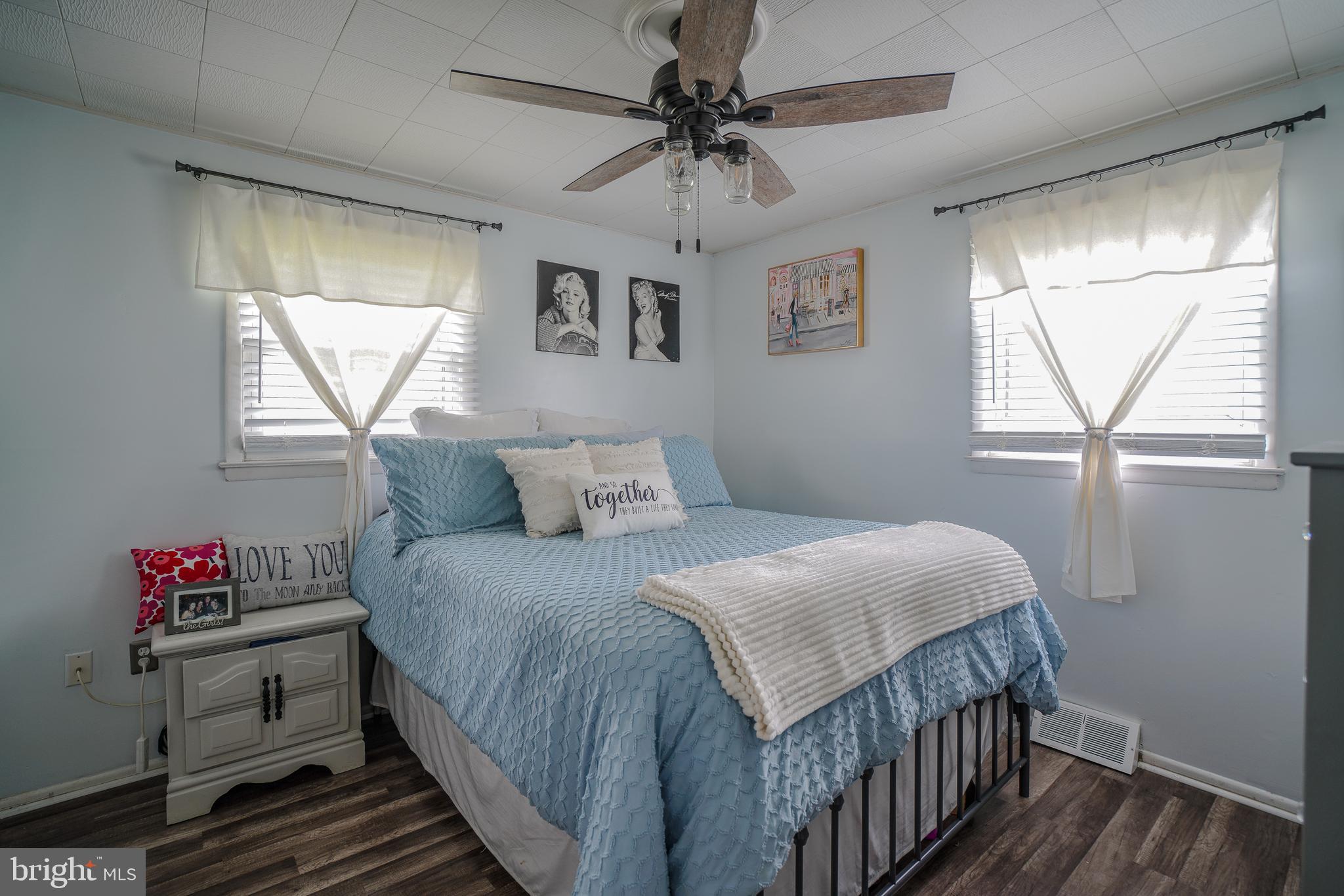 1112 HARKER